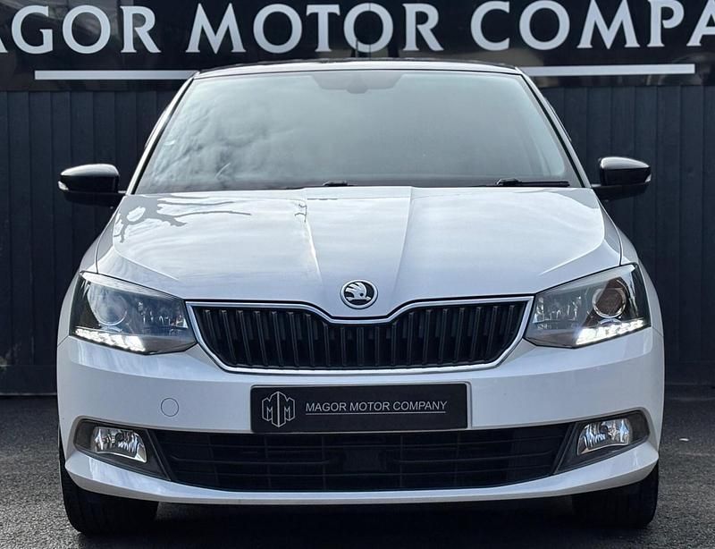 Used Skoda Fabia SE L 2015 White Hatchback
