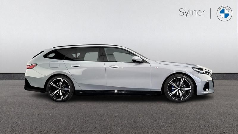 Used BMW 530e M Sport 295 HP (216 kW) 2025 Grey Estate
