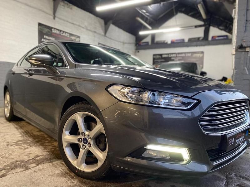 Grey Used 2018 Ford Mondeo Titanium Hatchback | £7,999 (Fair price) - Image 1/4