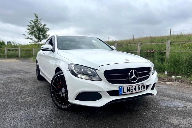 White Used 2014 Mercedes C220 SE Sedan | £6,795 (Fair price) - Image 1/1