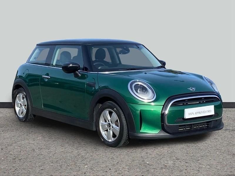 Used Mini Cooper Classic 134 HP (98 kW) 2022 Green Hatchback