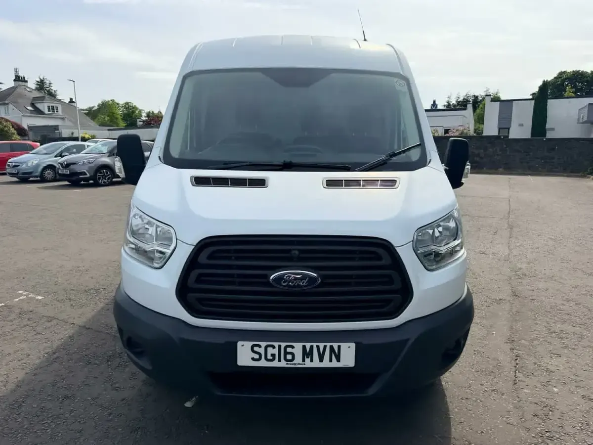 Used Ford Transit 100 HP (73 kW) 2016 White Van
