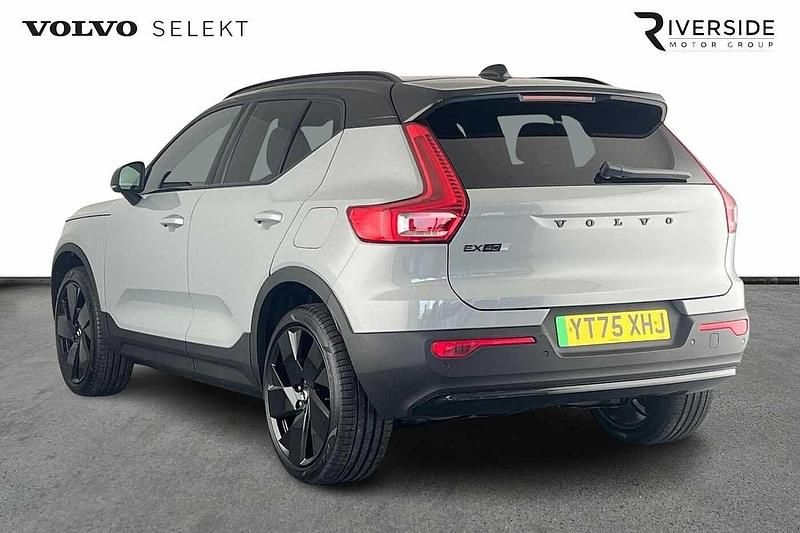 New Volvo EX40 Plus 185 kW (252 HP) 2025 Grey SUV