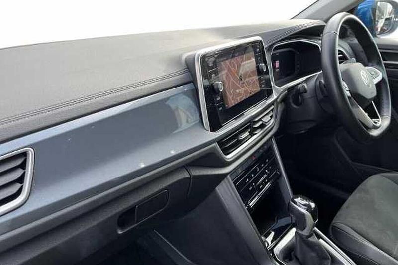 Used VW T-Roc Style 150 HP (110 kW) 2022 Ravenna blue SUV