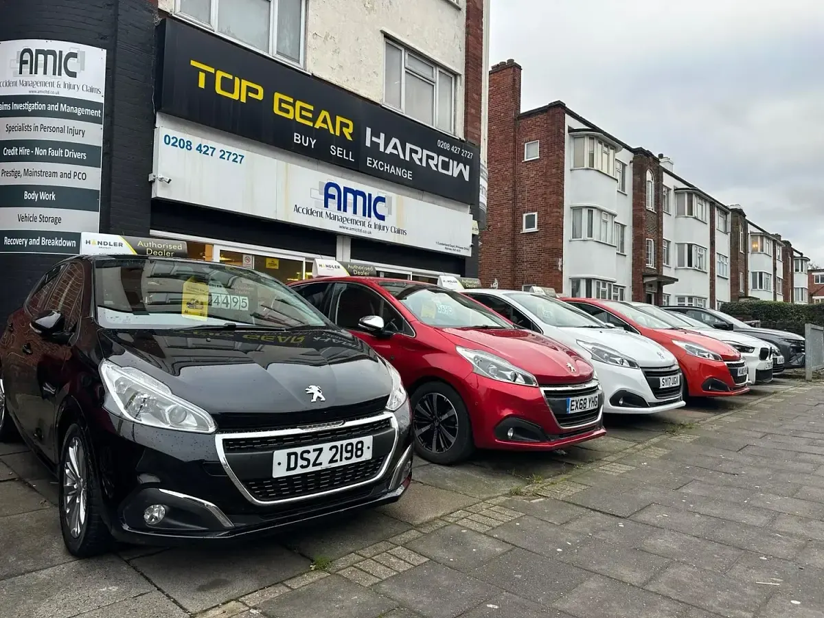 Used Peugeot 208 GT-line 2018 Grey Hatchback