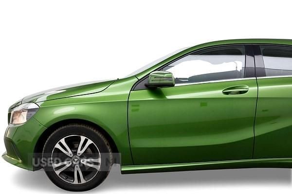 Used Mercedes A180 SE 2018 Green Hatchback