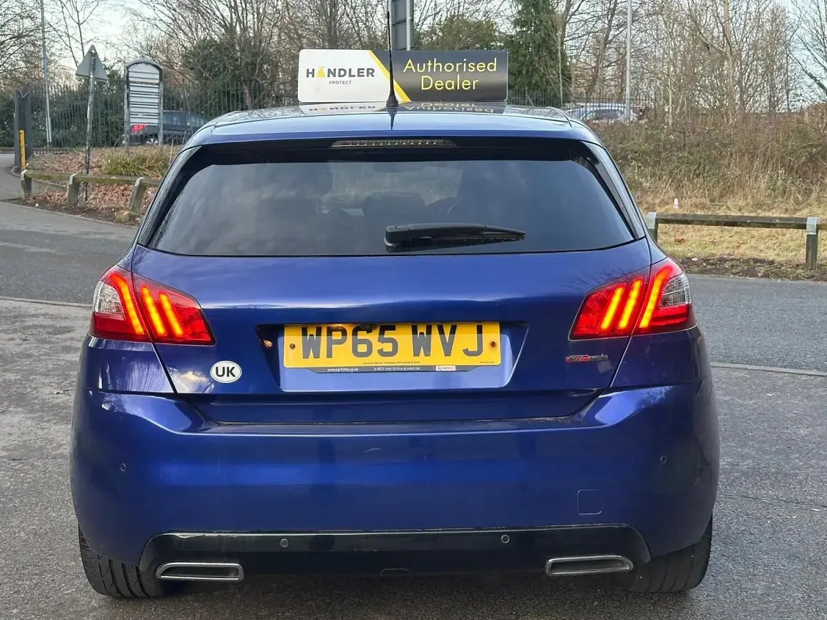 Used Peugeot 308 GT-line 150 HP (110 kW) 2016 Blue Hatchback