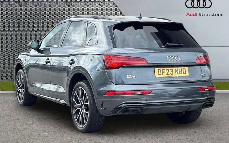 Used Audi Q5 204 HP (150 kW) 2023 Grey SUV
