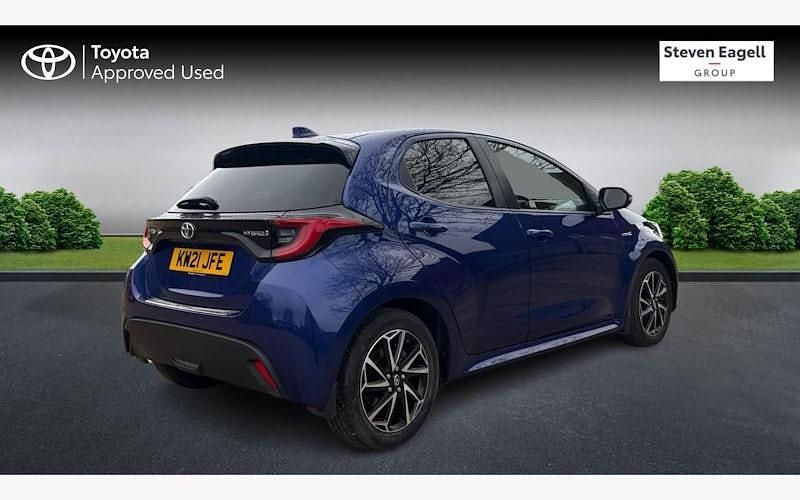 Used Toyota Yaris Hybrid Design 116 HP (85 kW) 2026 Hatchback