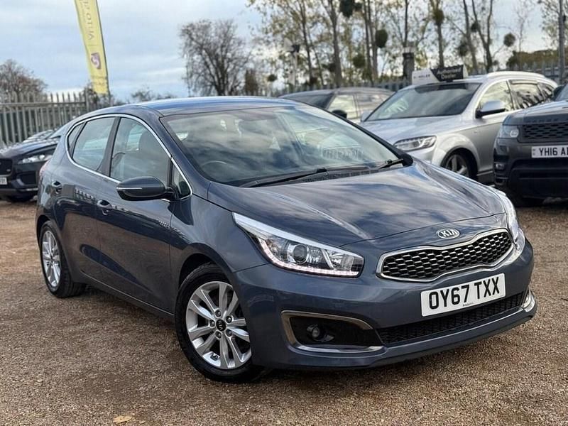 Blue Used 2017 Kia Ceed 2 Hatchback | £4,999 (Good price) - Image 1/4