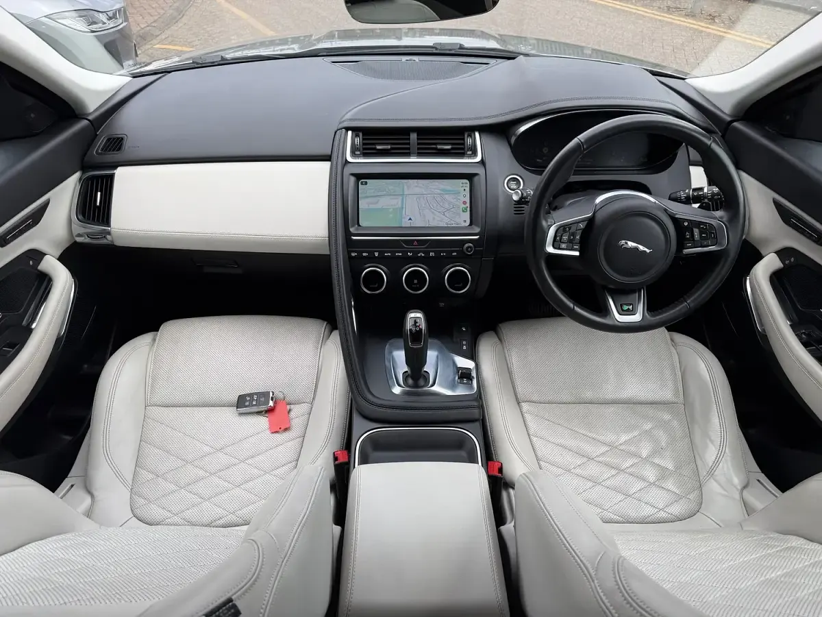 Used Jaguar E-Pace S 240 HP (176 kW) 2019 Silver SUV