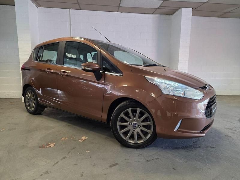 Used Ford B-MAX Titanium 105 HP (77 kW) 2014 Gold MPV