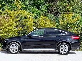 Gebraucht Mercedes GLC220 Premium 170 PS (125 kW) 2019 Schwarz Coupé