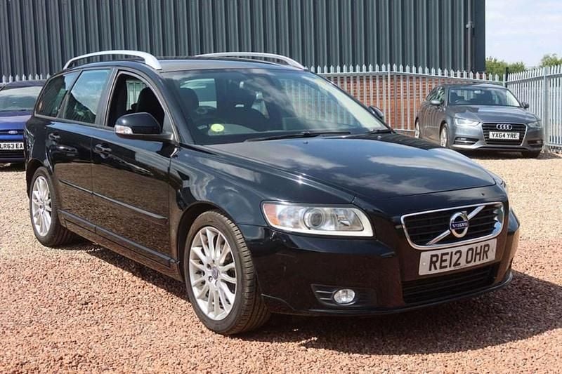 Black Used 2012 Volvo V50 SE Lux Estate | £3,995 (Fair price) - Image 1/1