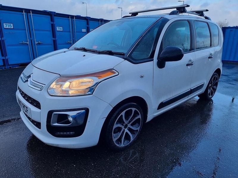 Used Citroën C3 Picasso Platinum 2017 White MPV