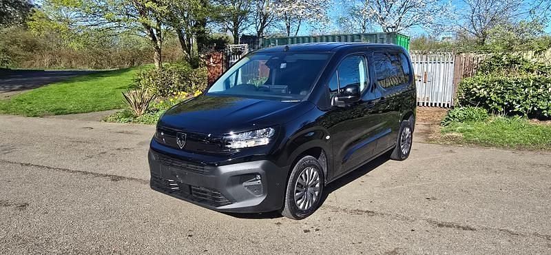 New Peugeot Partner 131 HP (96 kW) 2026 Nera black MPV