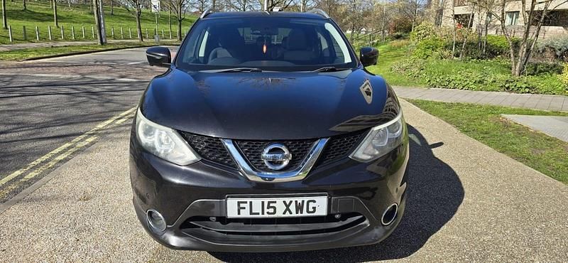 Used Nissan Qashqai N-TEC 110 HP (80 kW) 2015 Black SUV