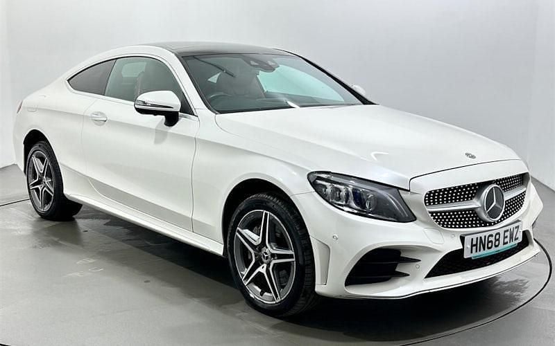 Used Mercedes C300 AMG Line Premium Plus 245 HP (180 kW) 2018 White Coupe