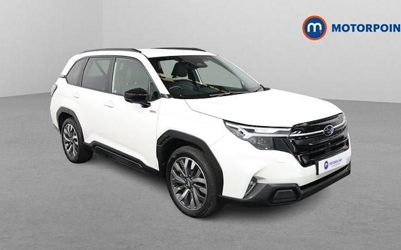 Used Subaru Forester 136 HP (100 kW) 2025 White SUV