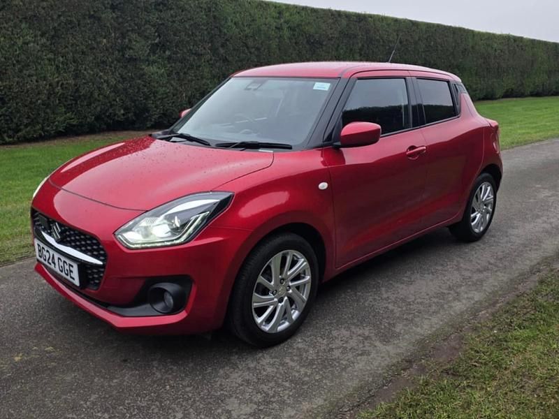 Used Suzuki Swift SZ-T 83 HP (61 kW) 2024 Red Hatchback