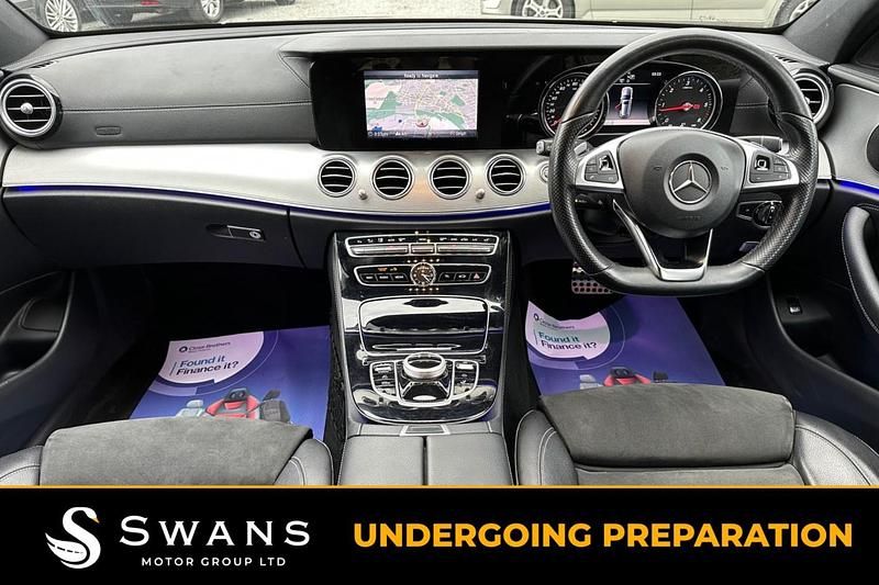 Usado Mercedes E220 AMG line 2017 Cinzento Carrinha