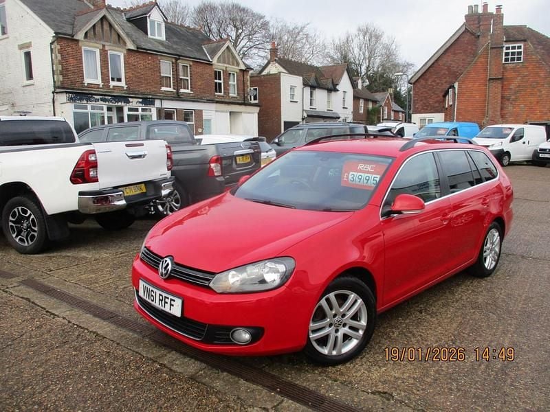 Red Used 2011 VW Golf Sportline Estate | £3,995 (Fair price) - Image 1/4