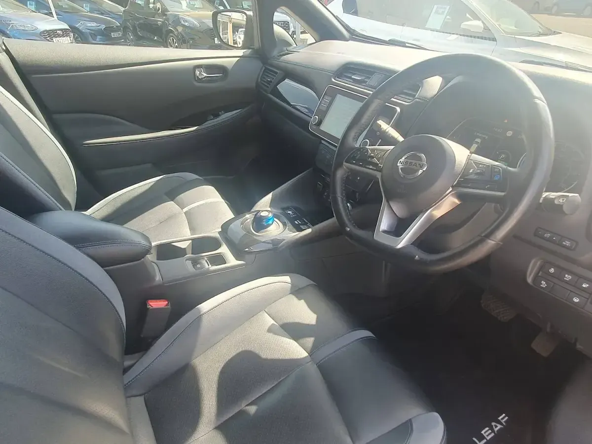 Used Nissan Leaf Tekna 110 kW (150 HP) 2021 Black Hatchback