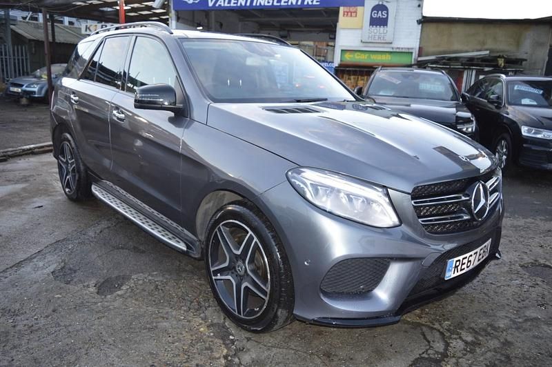 Grey Used 2017 Mercedes GLE350 AMG line Estate | £16,499 (Fair price) - Image 1/4