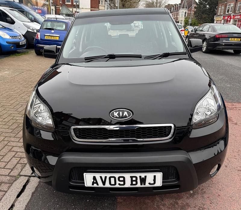 Used Kia Soul 124 HP (91 kW) 2009 Black SUV