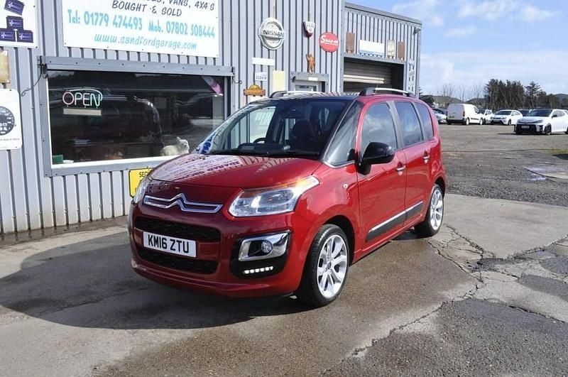 Used Citroën C3 Picasso Platinum 100 HP (73 kW) 2016 Red MPV