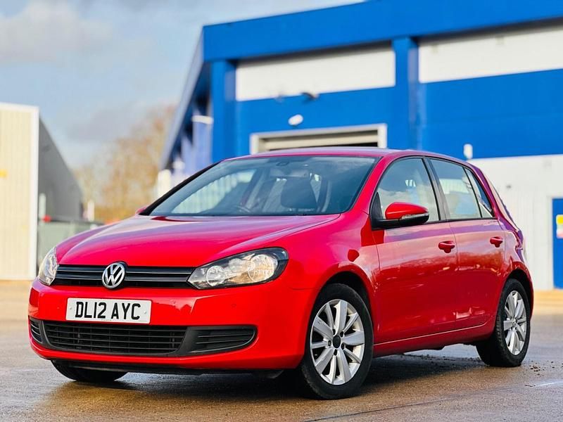 Used VW Golf VII Match 122 HP (89 kW) 2012 Red Hatchback