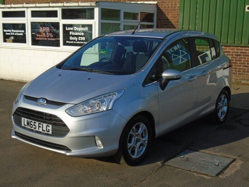 Moondust silver Used 2015 Ford B-MAX Zetec MPV | £7,490 (Fair price) - Image 1/4