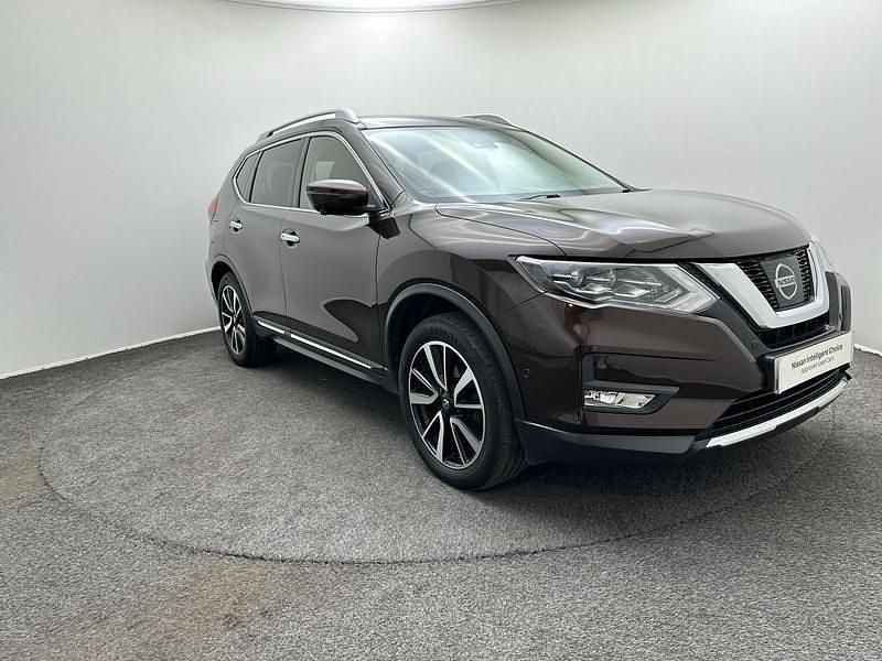 Beige Used 2018 Nissan X-Trail Tekna SUV | £12,690 (Fair price) - Image 1/4