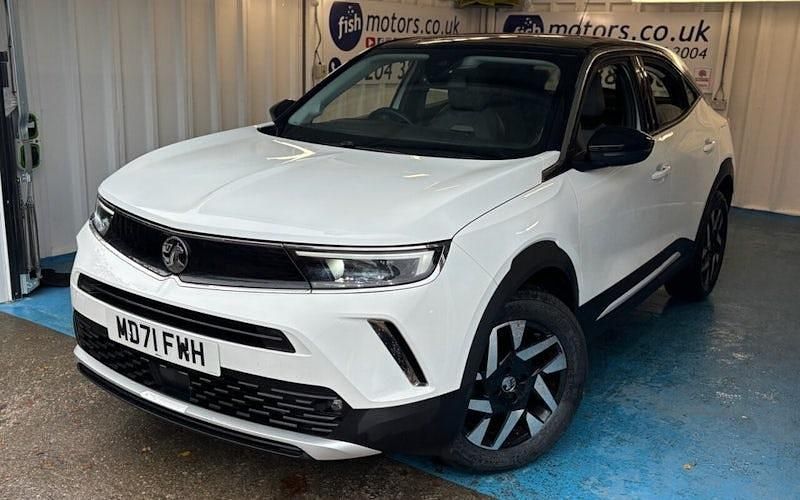 White Used 2022 Vauxhall Mokka Edition SUV | £13,490 (Good price) - Image 1/4