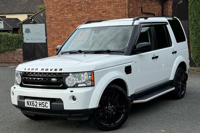 Used 2013 Land Rover Discovery 4 HSE SUV | £8,450 (Fair price) - Image 1/1