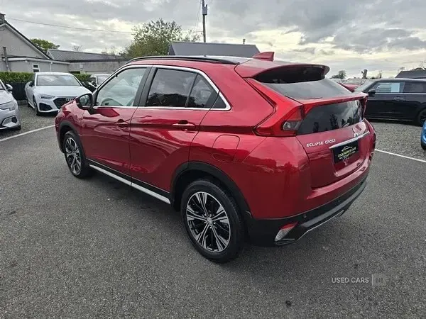 Used Mitsubishi Eclipse 2019 Red Hatchback