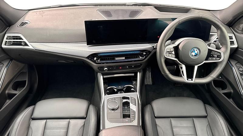 Used BMW 330e M Sport 288 HP (211 kW) 2025 White