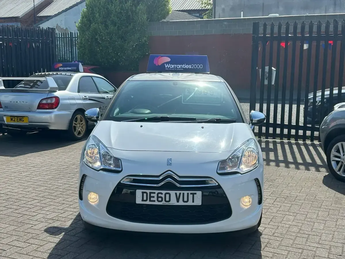 Used Citroën DS3 110 HP (80 kW) 2010 White Hatchback