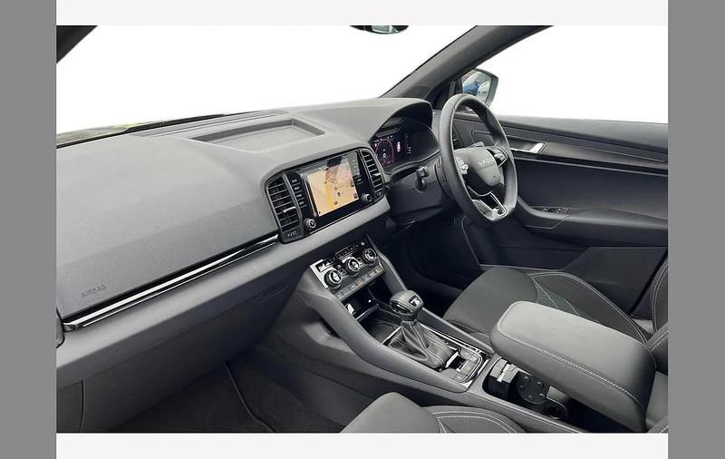Used Skoda Karoq SportLine 150 HP (110 kW) 2025 Black SUV