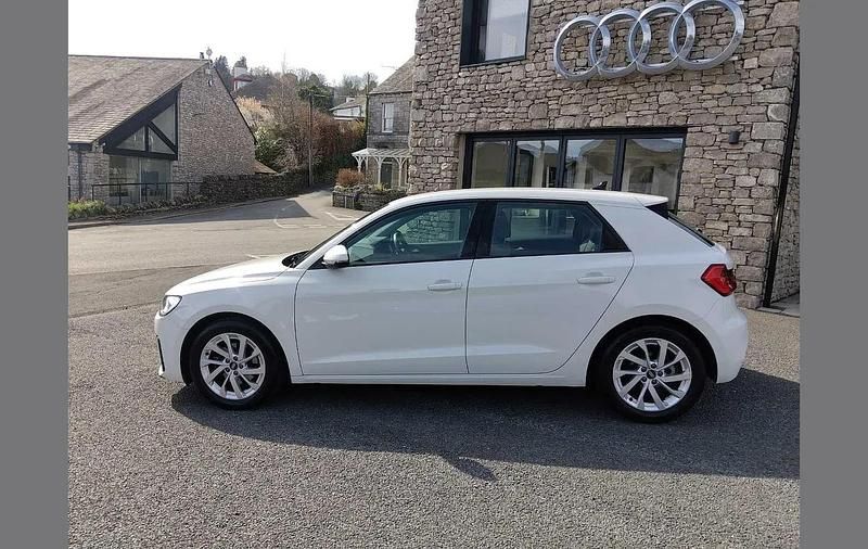 Usado Audi A1 Sport 147 HP (108 kW) 2022 Branco SUV