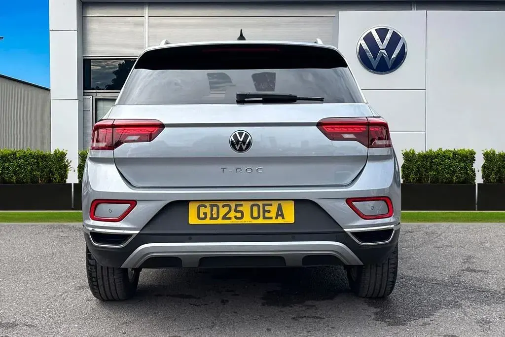 Used VW T-Roc Style 150 HP (110 kW) 2025 Silver SUV