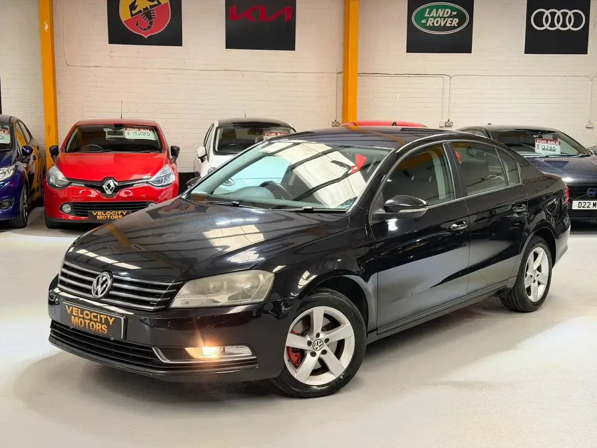 Used VW Passat S 2011 Black Sedan