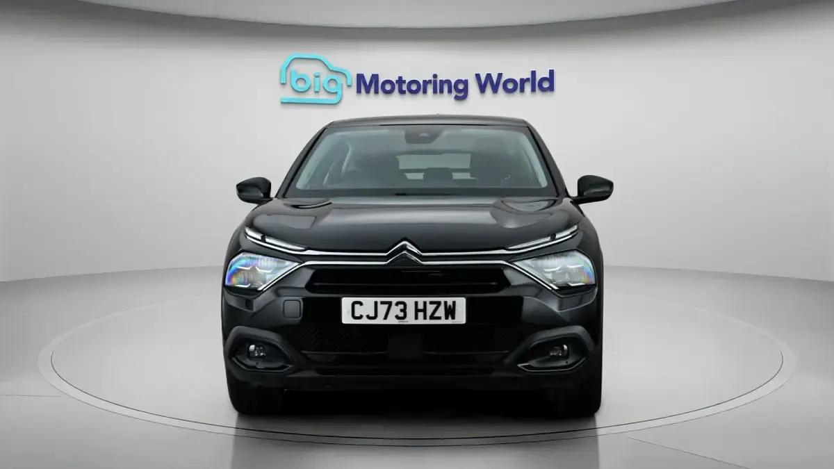Used Citroën C4 PureTech 101 HP (74 kW) 2023 Black SUV