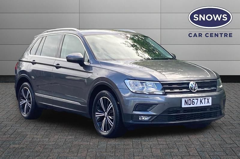 Grey Used 2017 VW Tiguan SE SUV | £12,639 (Fair price) - Image 1/4