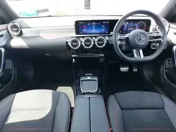 Used Mercedes CLA200 Executive 163 HP (119 kW) 2024 White Estate