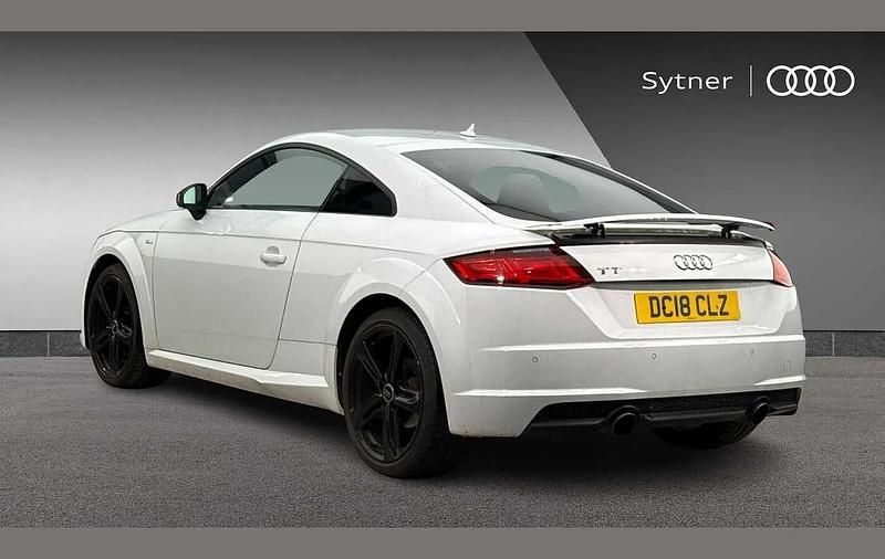 Used Audi TT Black Edition 180 HP (132 kW) 2018 White Coupe