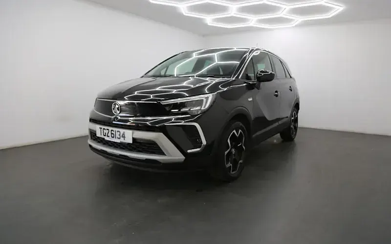 Used Vauxhall Crossland Elite 110 HP (80 kW) 2021 Black SUV