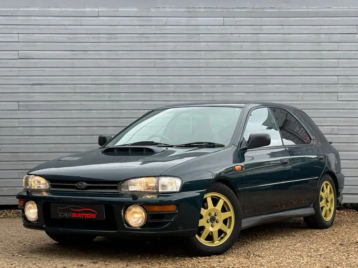 Used Subaru Impreza 1996 Green Hatchback
