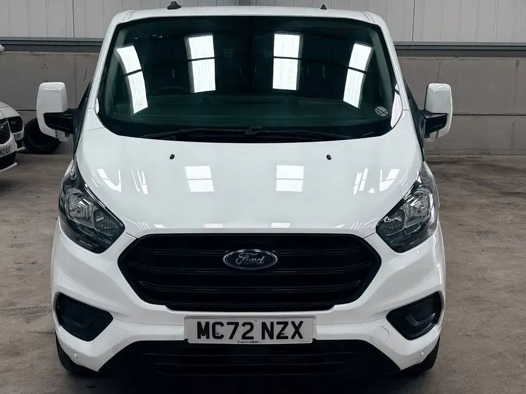 Used Ford Transit Custom 105 HP (77 kW) 2023 White Van