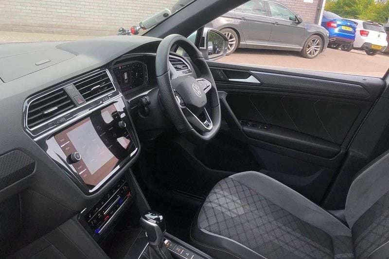 Used VW Tiguan R-line 150 HP (110 kW) 2021 Silver SUV